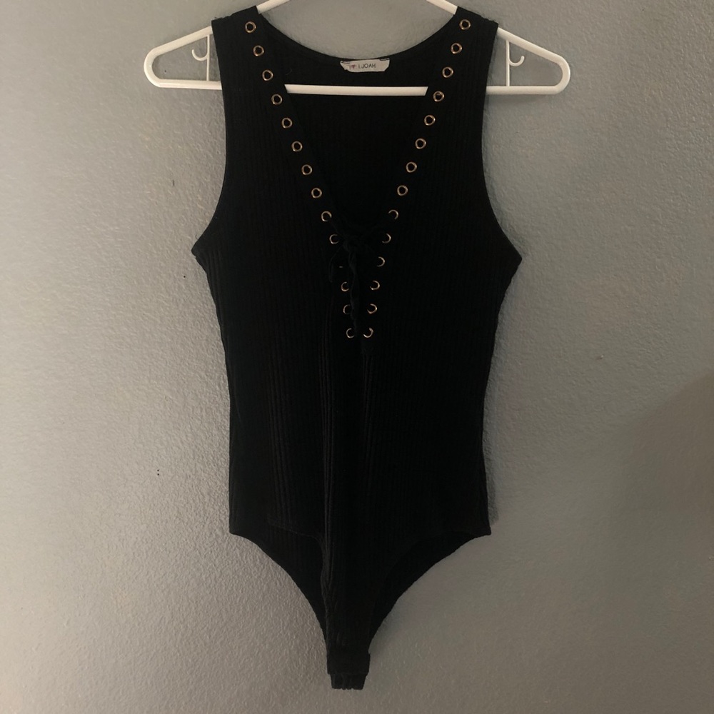 Low cut bodysuit